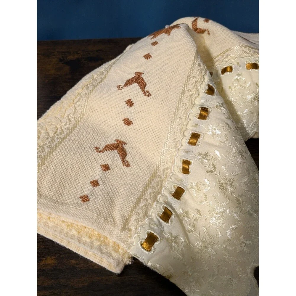 Vintage Karsten Brazil Hand Towel MCM Embroidered Floral Lace Trim Yellow